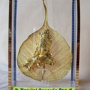 gold-plated-natural-leaf-bansuri-krishna-500×500